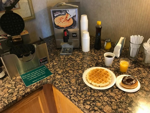 Americas Best Value Inn Cedar City image 6